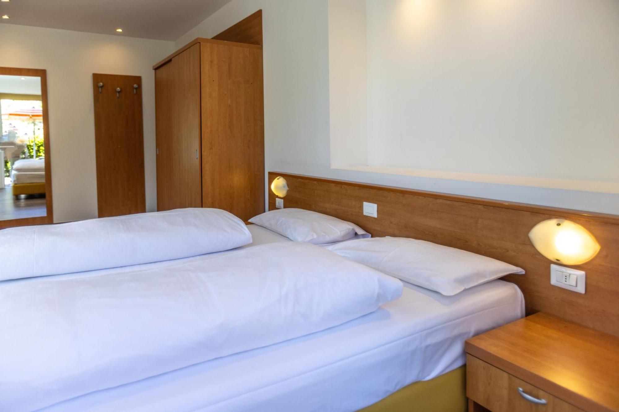 Hotel Villa Margherita Limone sul Garda Zewnętrze zdjęcie