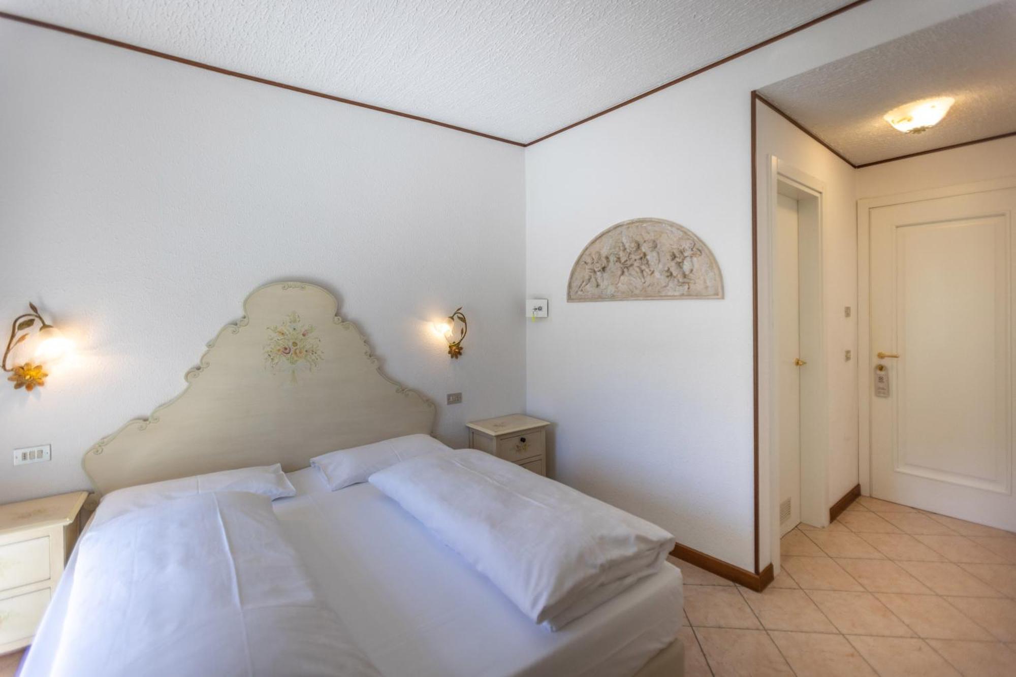 Hotel Villa Margherita Limone sul Garda Zewnętrze zdjęcie