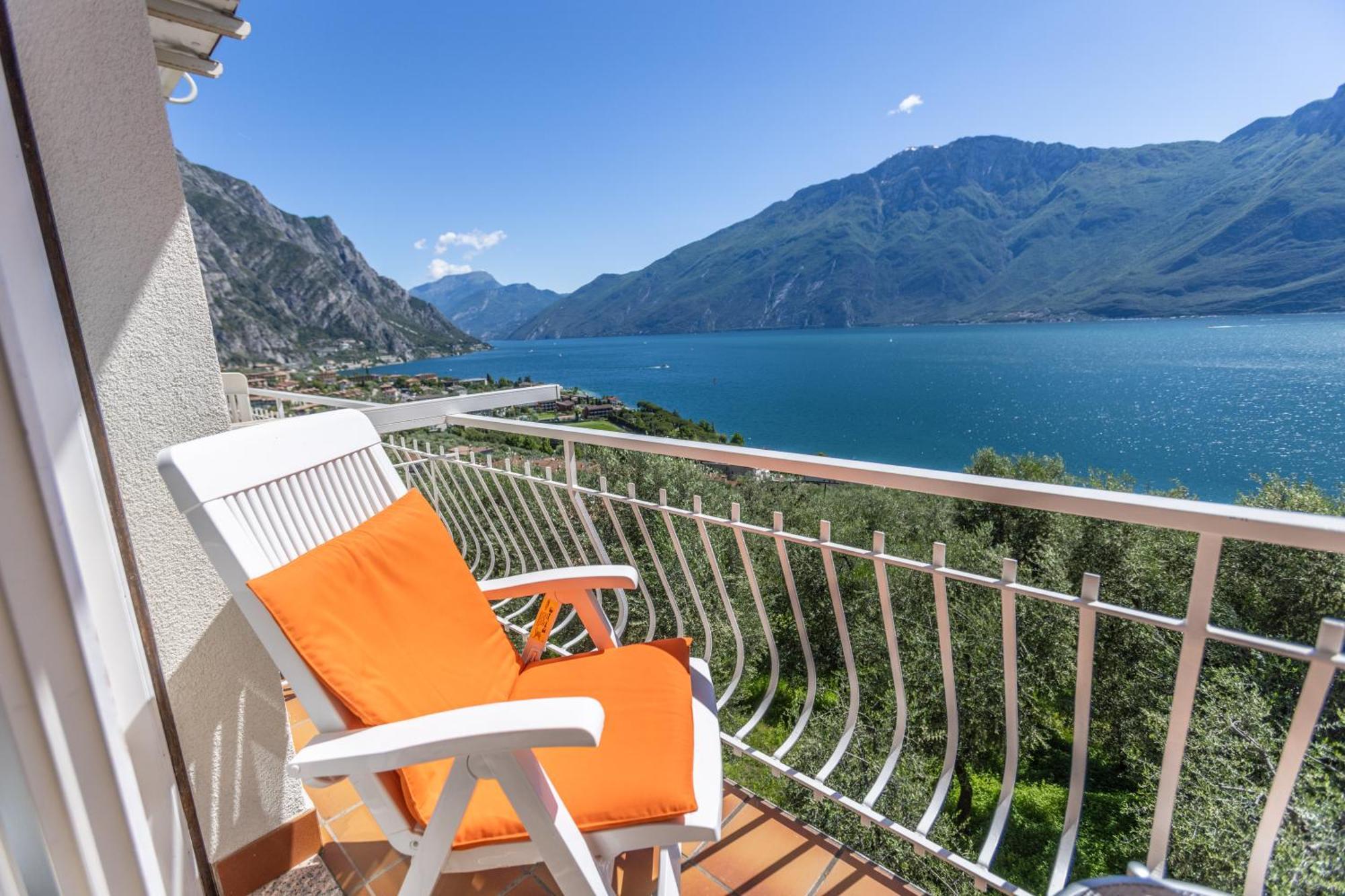 Hotel Villa Margherita Limone sul Garda Zewnętrze zdjęcie