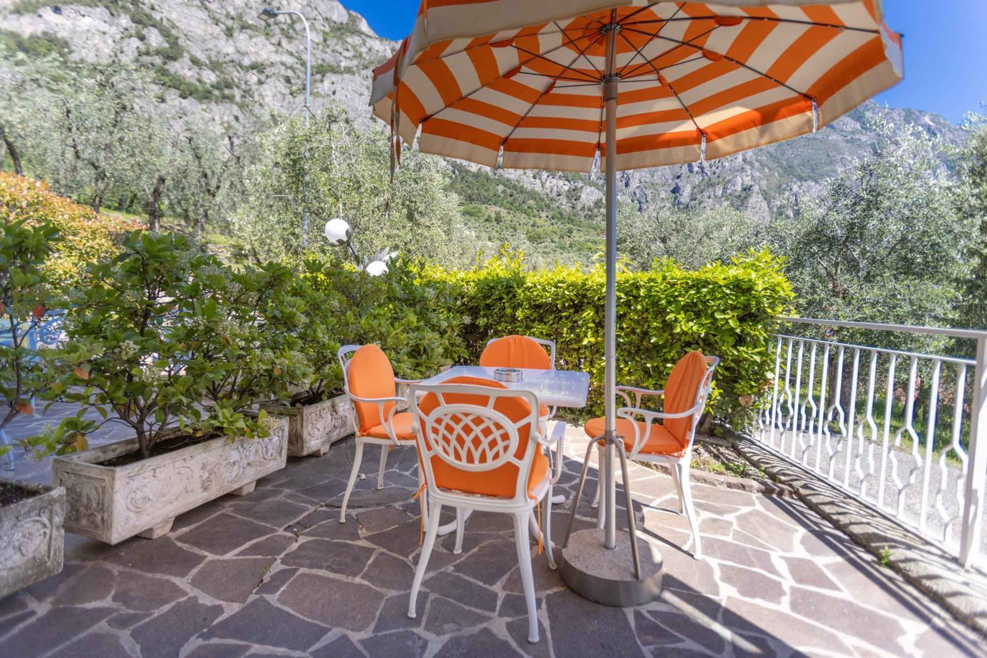Hotel Villa Margherita Limone sul Garda Zewnętrze zdjęcie