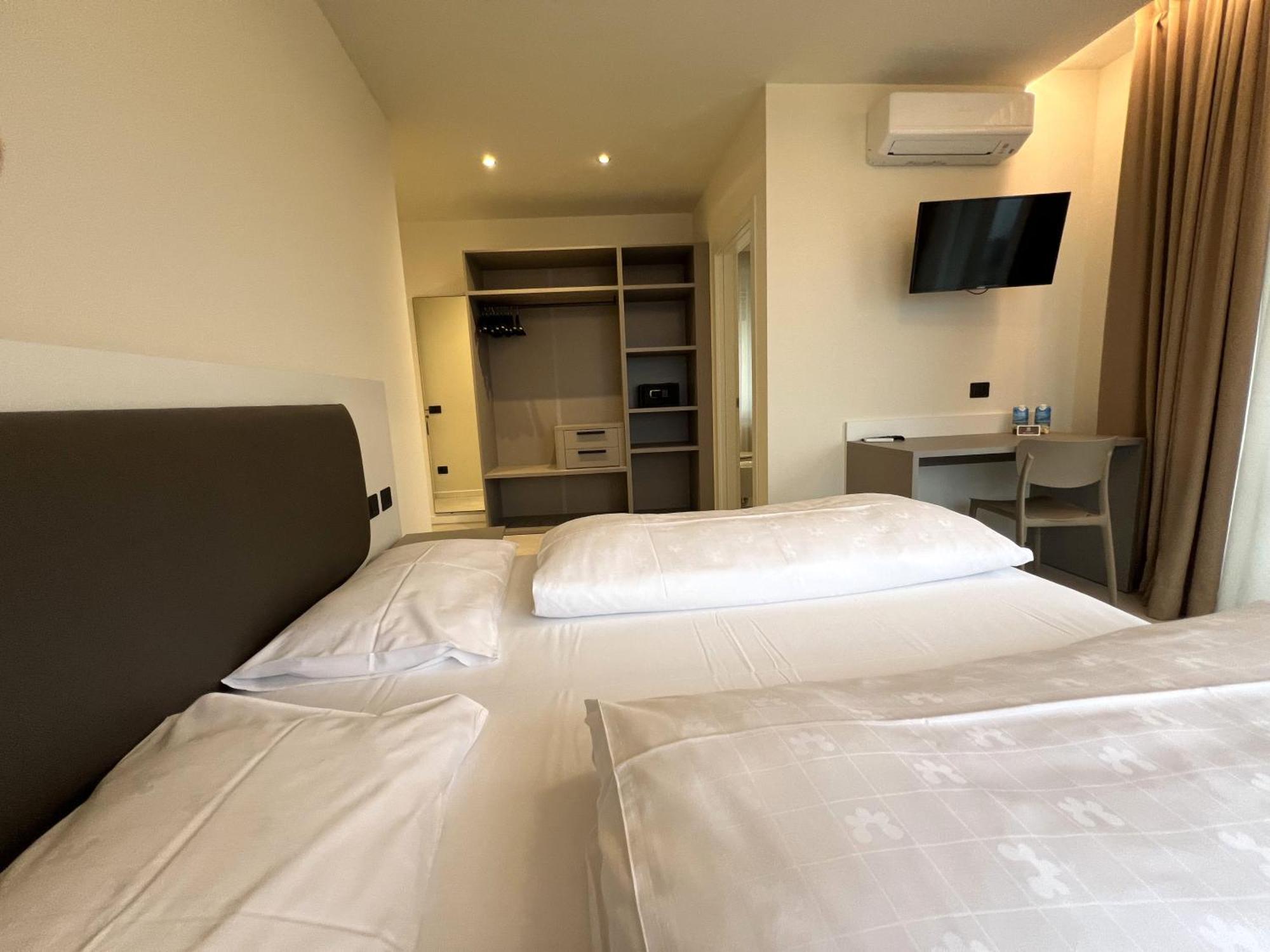 Hotel Villa Margherita Limone sul Garda Zewnętrze zdjęcie